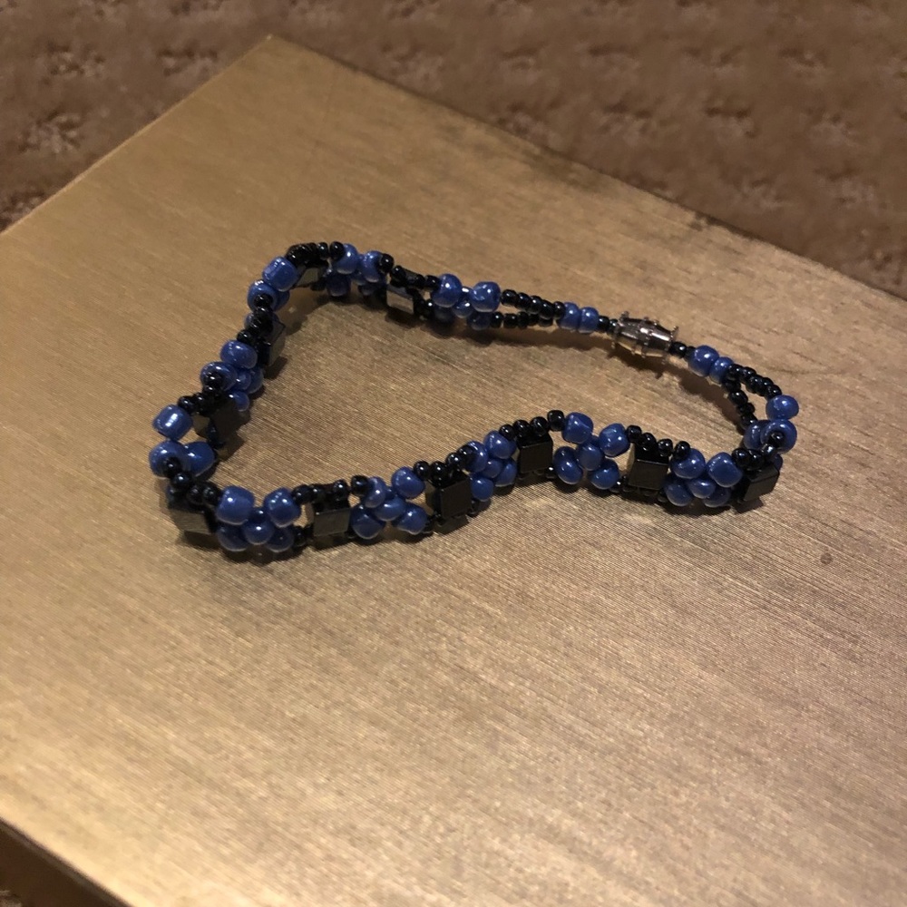 Blue beaded bracelet